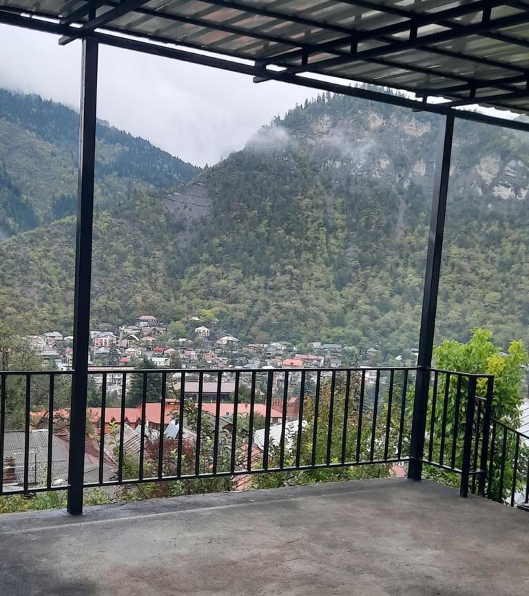 Guest House Bochora Borjomi Eksteriør bilde