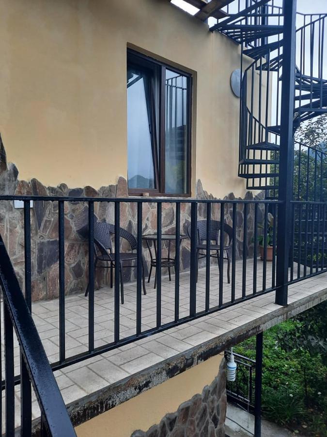 Guest House Bochora Borjomi Eksteriør bilde