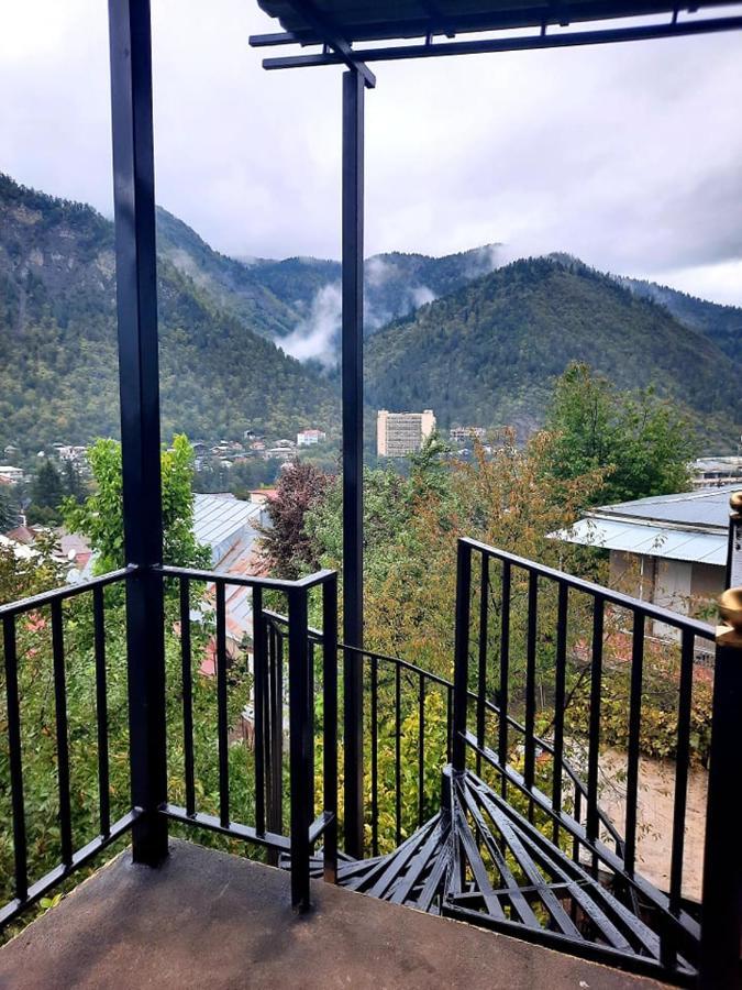 Guest House Bochora Borjomi Eksteriør bilde